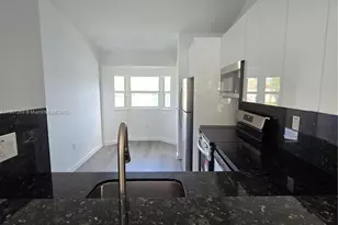 1251 SE 31st Ct, Homestead, FL 33035 - Photo 8