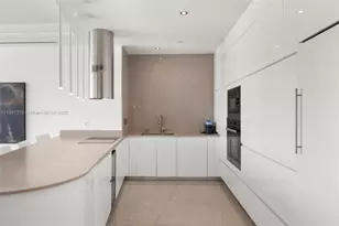 450 Alton Rd, Miami Beach, FL 33139 - Photo 16