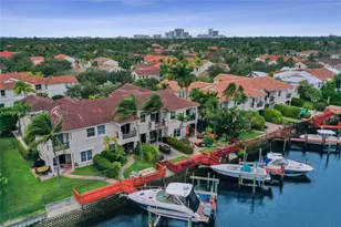 1385 Harbor View E, Hollywood, FL 33019 - Photo 1