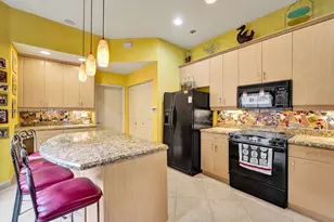 1385 Harbor View E, Hollywood, FL 33019 - Photo 16