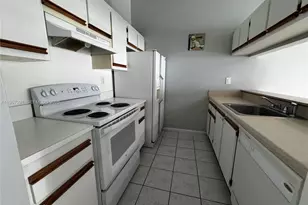 18250 Mediterranean Blvd, Hialeah, FL 33015 - Photo 6