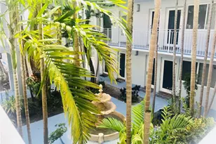 2430 NE 135th St, North Miami, FL 33181 - Photo 2