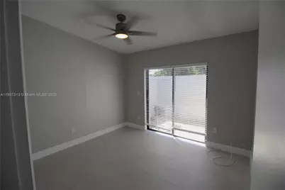 11031 SW 43rd St, Miami, FL 33165 - Photo 20