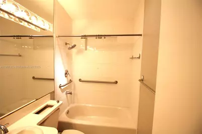 11031 SW 43rd St, Miami, FL 33165 - Photo 22