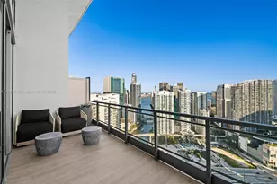 90 SW 3rd St, Miami, FL 33130 - Photo 12