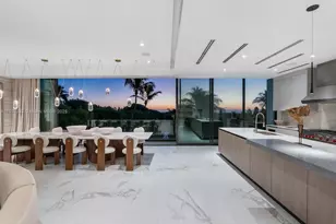 7845 Atlantic Way, Miami Beach, FL 33141 - Photo 38