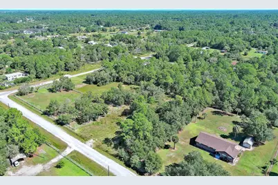 325 S Estribo St, Clewiston, FL 33440 - Photo 8