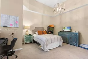 403 S Sapodilla Ave, West Palm Beach, FL 33401 - Photo 2