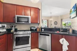 403 S Sapodilla Ave, West Palm Beach, FL 33401 - Photo 38