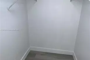 711 N Pine Island Rd, Plantation, FL 33324 - Photo 16