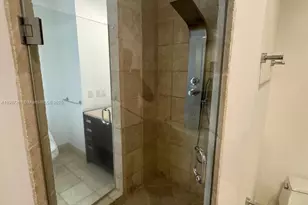 18201 Collins Ave, Sunny Isles Beach, FL 33160 - Photo 10