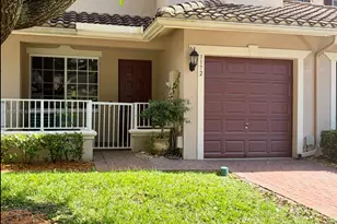 3172 Fairway Cir, Davie, FL 33328 - Photo 24