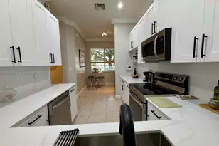 3172 Fairway Cir, Davie, FL 33328 - Photo 6