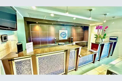 1800 N Bayshore Dr #1906, Miami, FL 33132 - Photo 4