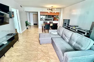 1800 N Bayshore Dr, Miami, FL 33132 - Photo 16