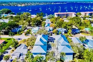 667 SW Cleveland Ave, Stuart, FL 34994 - Photo 42