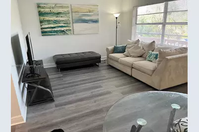 241 SE 9th Ave #205, Pompano Beach, FL 33060 - Photo 6