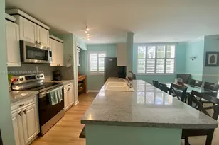 19655 E Country Club Dr, Aventura, FL 33180 - Photo 4