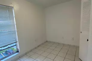 4803 NW 7th St, Miami, FL 33126 - Photo 8