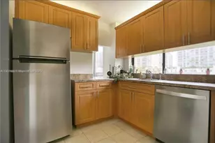 16909 N Bay Rd, Sunny Isles Beach, FL 33160 - Photo 6