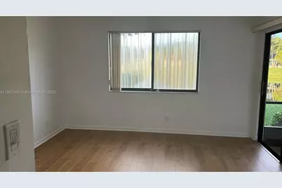 3 Finsbury Ln, Boynton Beach, FL 33426 - Photo 10