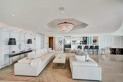 900 Biscayne Blvd #6107, Miami, FL 33132 - Photo 32