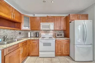 16394 SW 75th St, Miami, FL 33193 - Photo 12