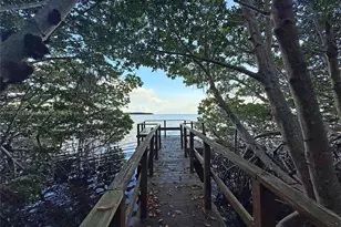 5950 Paradise Point Dr, Palmetto Bay, FL 33157 - Photo 84