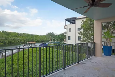 5950 Paradise Point Dr, Palmetto Bay, FL 33157 - Photo 34