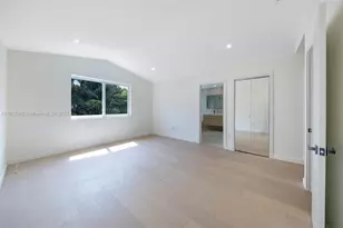 242 Palm Ave, Miami Beach, FL 33139 - Photo 14