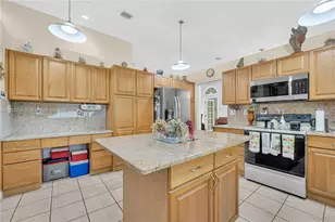 11041 SW 138th Ave, Miami, FL 33186 - Photo 12