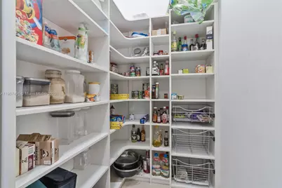 12448 NW 17th Mnr, Pembroke Pines, FL 33028 - Photo 8