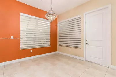 12448 NW 17th Mnr, Pembroke Pines, FL 33028 - Photo 6