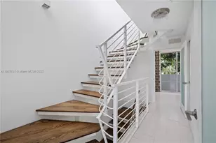 1600 Michigan Ave, Miami Beach, FL 33139 - Photo 14