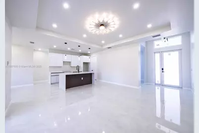 906 Willians Ave, Lehigh Acres, FL 33972 - Photo 12