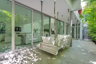 7830 Atlantic Way, Miami Beach, FL 33141 - Photo 30