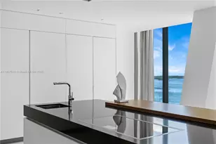 1000 Biscayne Blvd, Miami, FL 33132 - Photo 34