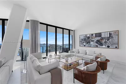 1000 Biscayne Blvd #LPH 4901, Miami, FL 33132 - Photo 1