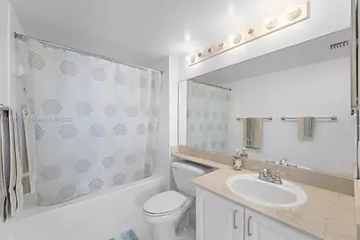 90 Alton Rd #2911, Miami Beach, FL 33139 - Photo 14