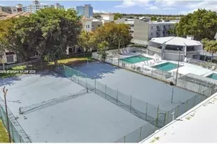 10820 SW 200th Dr, Cutler Bay, FL 33157 - Photo 14