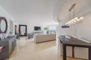 21050 Point Pl, Aventura, FL 33180 - Photo 2