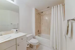 21050 Point Pl, Aventura, FL 33180 - Photo 18