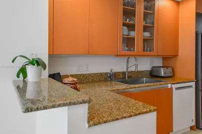 21050 Point Pl #702, Aventura, FL 33180 - Photo 10