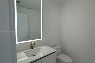 700 NE 24th St, Miami, FL 33137 - Photo 22