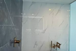 700 NE 24th St, Miami, FL 33137 - Photo 24