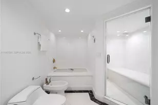 1925 Brickell Ave, Miami, FL 33129 - Photo 44