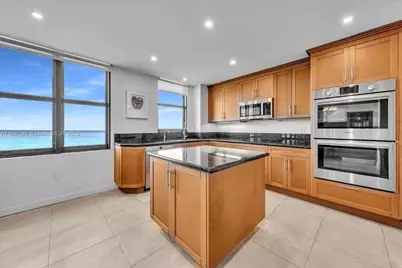 9801 Collins Ave #14Y, Bal Harbour, FL 33154 - Photo 8
