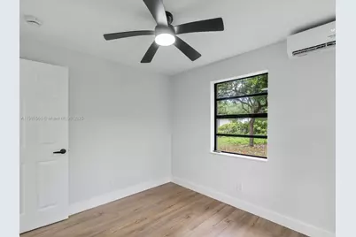 320 NW 20th Ave, Pompano Beach, FL 33060 - Photo 10