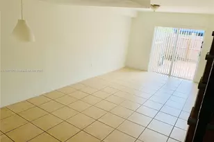 15102 SW 81st St, Miami, FL 33193 - Photo 2