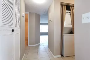 10179 Twin Lakes Dr, Coral Springs, FL 33071 - Photo 1